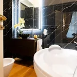 Luxury Suite* * * * * Museo Egizio * Torino