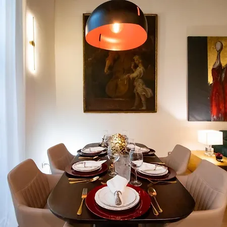 Apartamento Luxury Suite* * * * * Museo Egizio