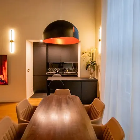 Luxury Suite* * * * * Museo Egizio Turin