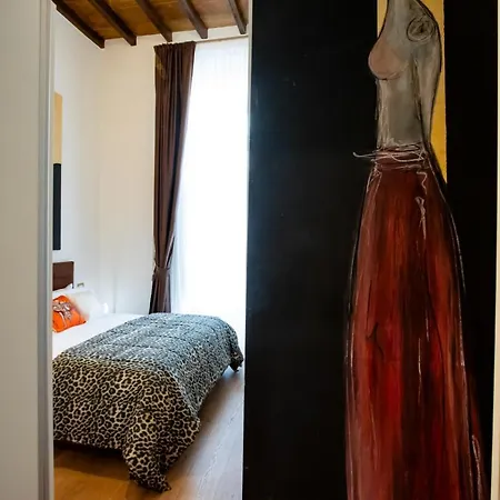 Luxury Suite* * * * * Museo Egizio Апартаменты